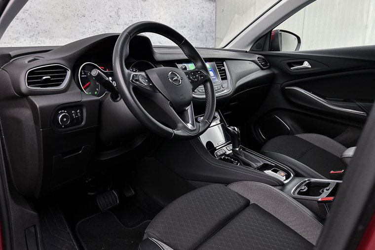 Vehicle Image 23