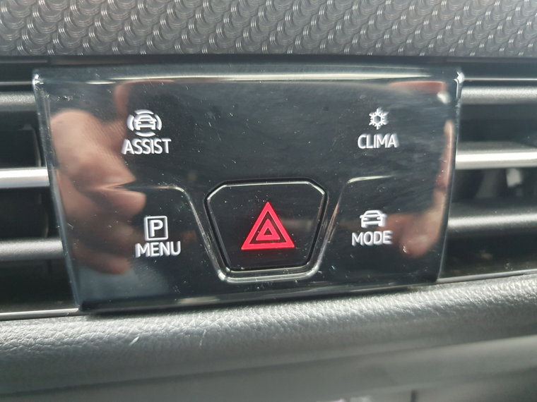 Vehicle Image 41