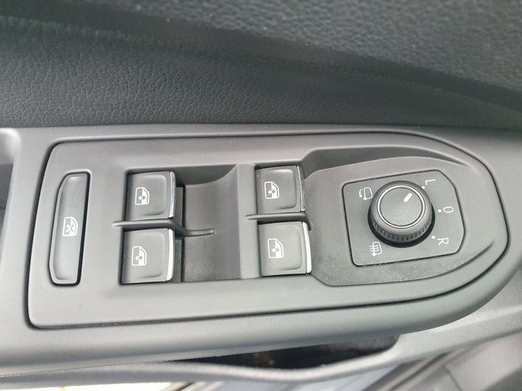 Vehicle Image 47