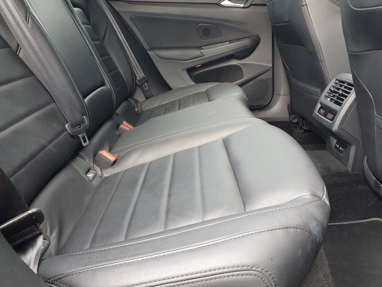 Vehicle Image 60
