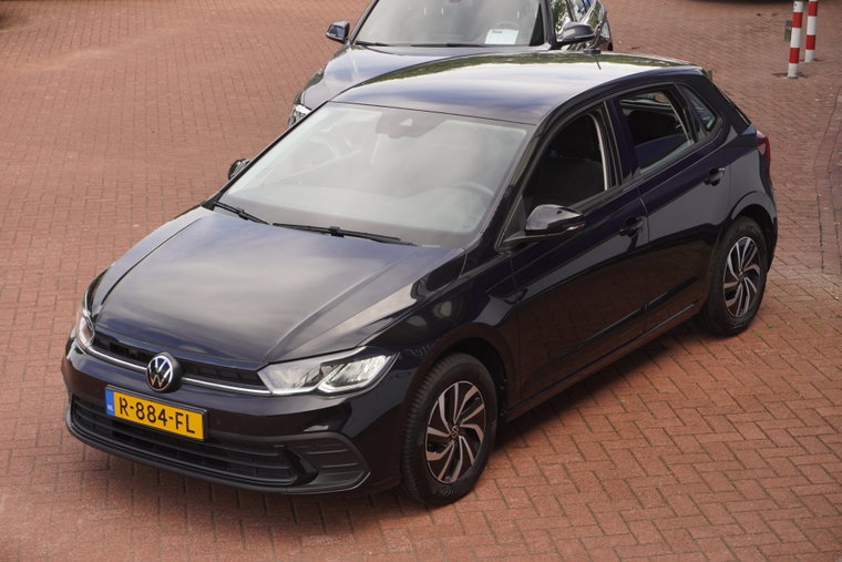 Vehicle Image 30