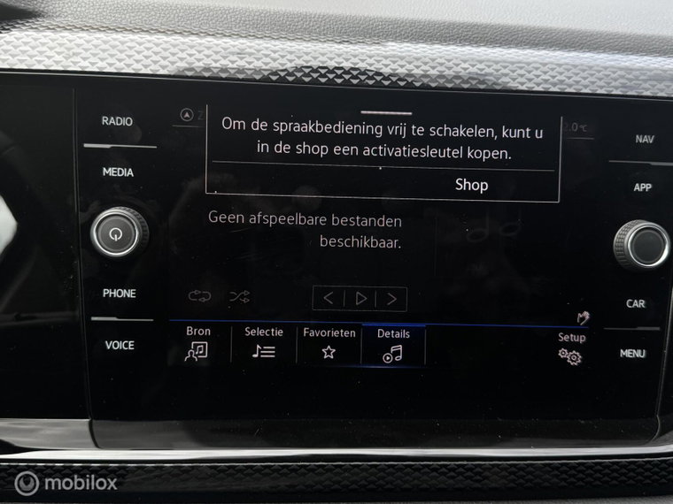 Vehicle Image 28