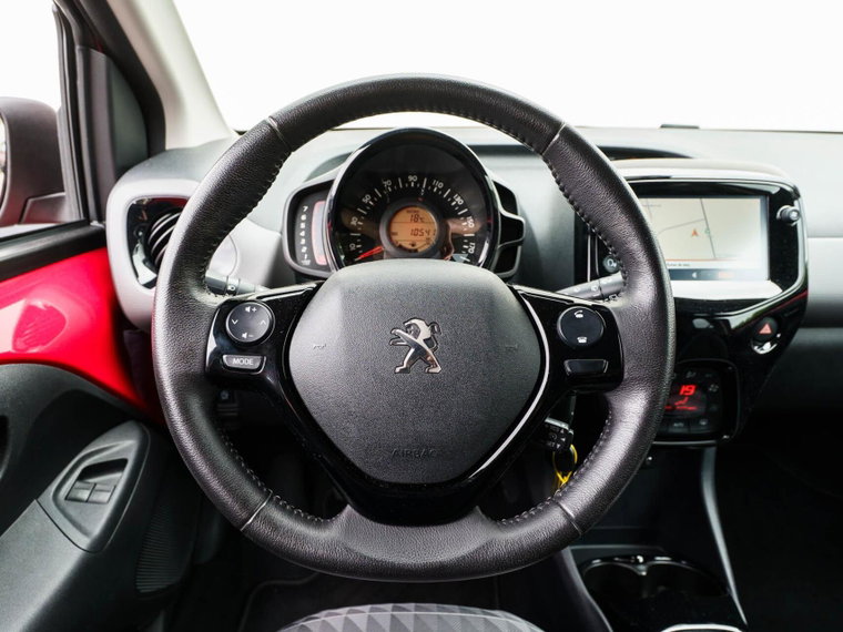 Vehicle Image 26