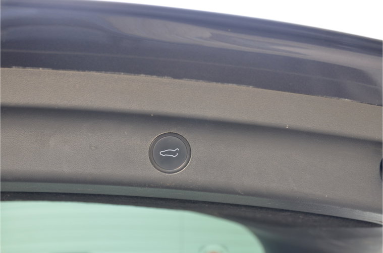 Vehicle Image 33