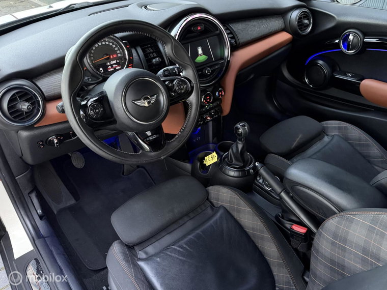 Vehicle Image 50
