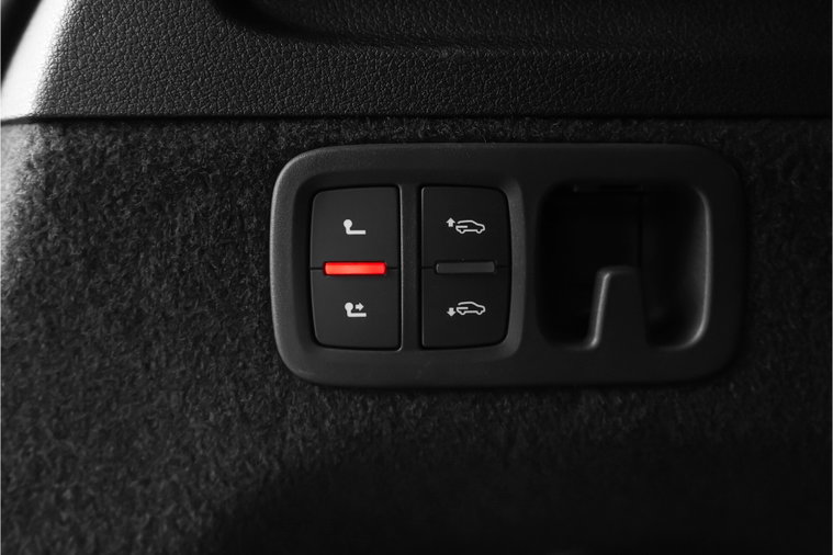 Vehicle Image 48