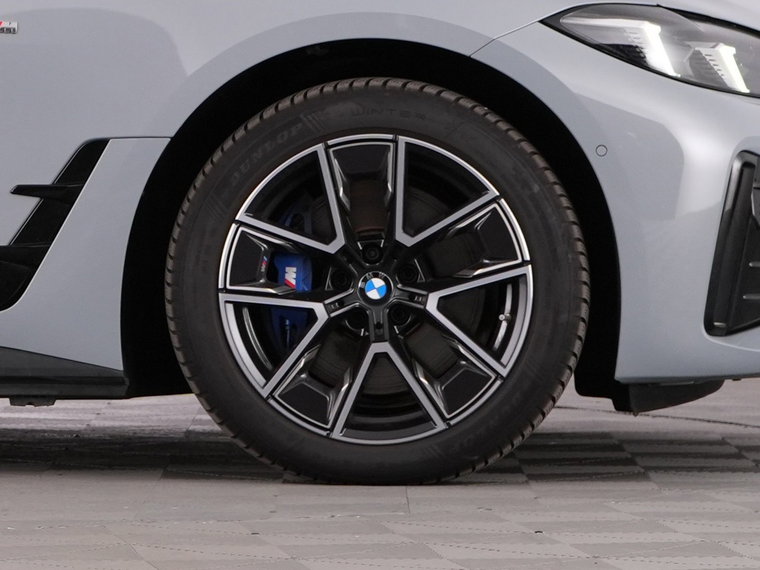 Vehicle Image 40