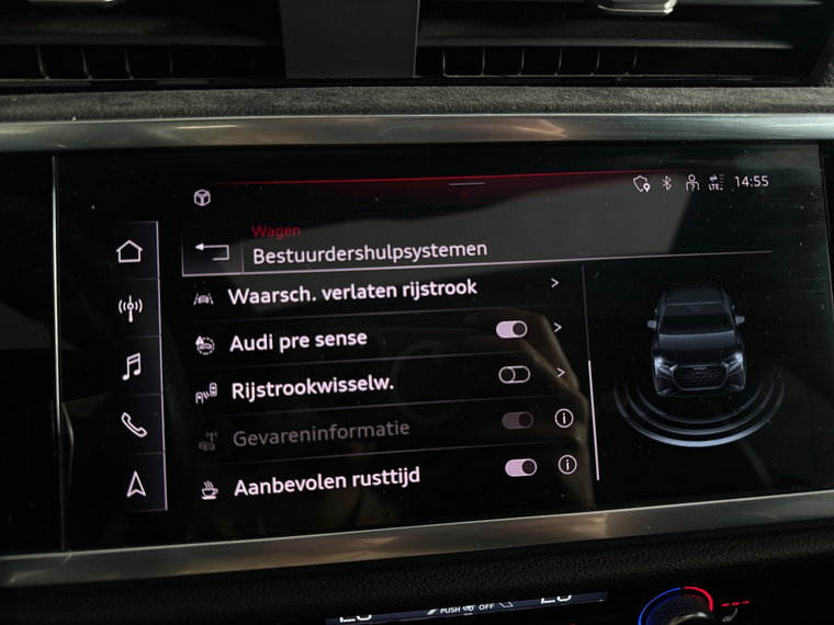 Vehicle Image 26