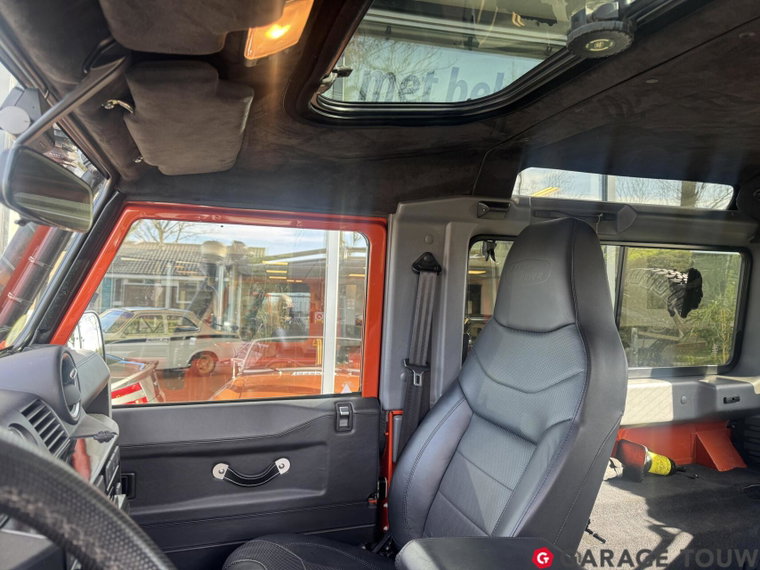 Vehicle Image 23