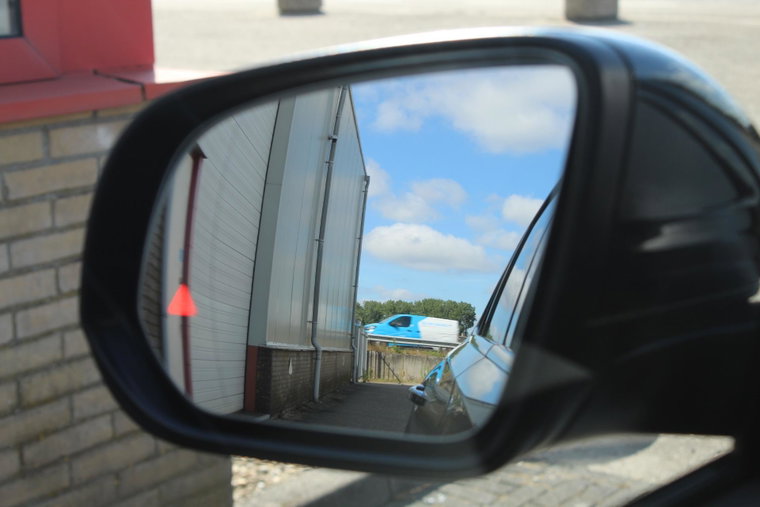 Vehicle Image 22