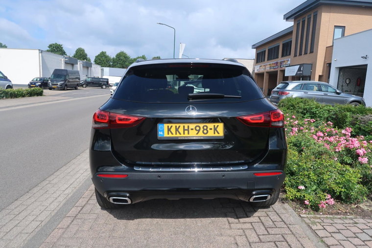 Vehicle Image 41