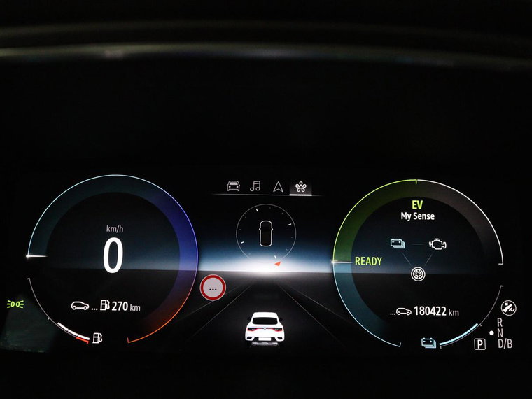 Vehicle Image 32