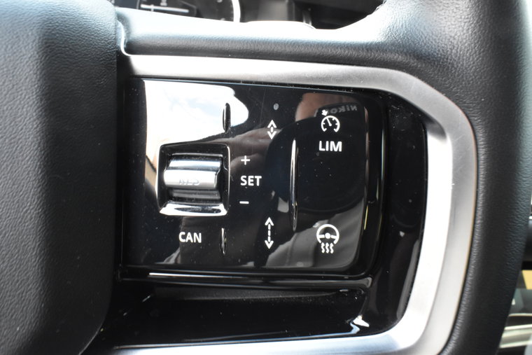 Vehicle Image 22