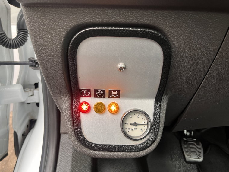 Vehicle Image 27