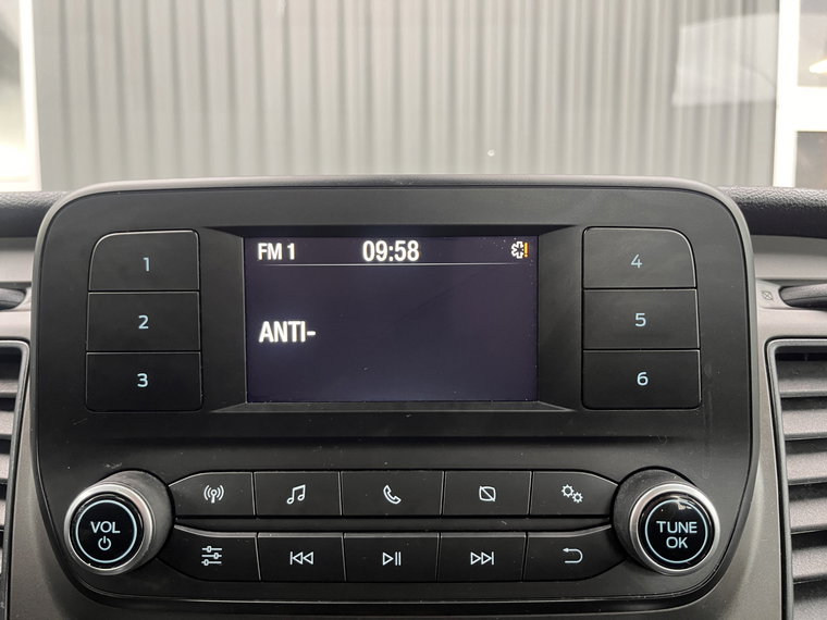 Vehicle Image 34