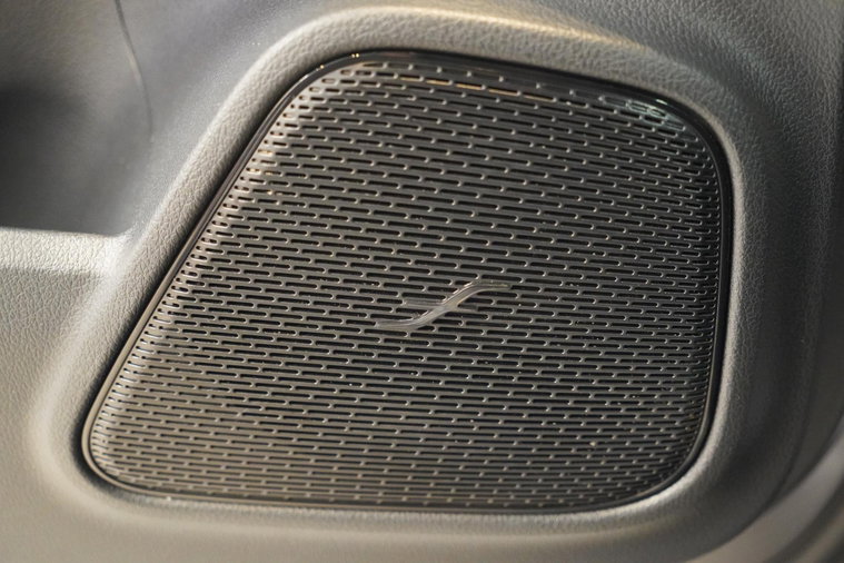 Vehicle Image 31