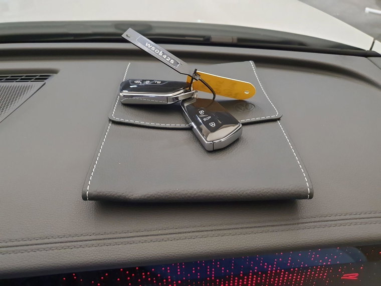 Vehicle Image 31