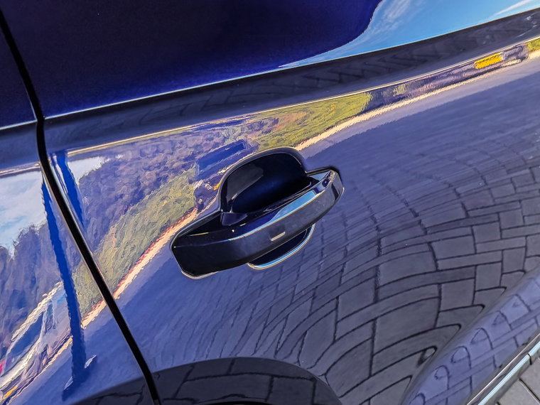 Vehicle Image 45