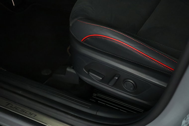 Vehicle Image 39