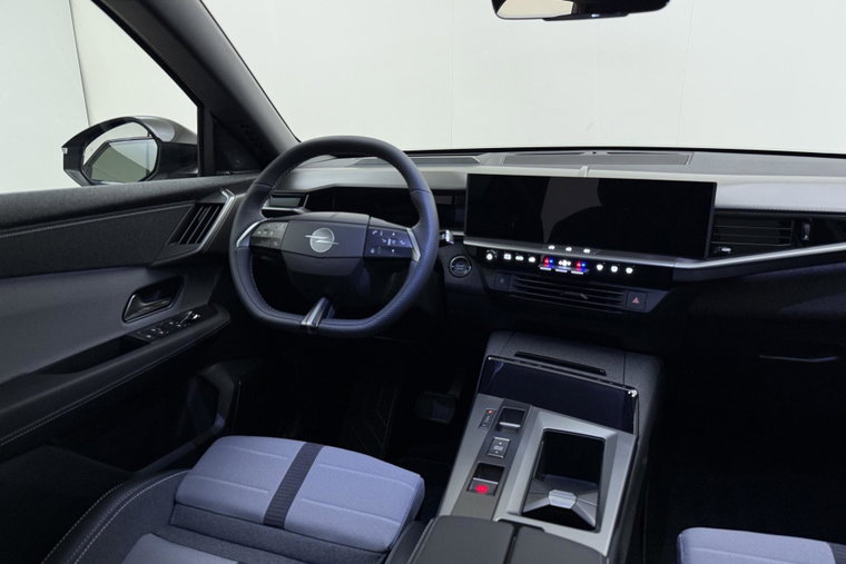 Vehicle Image 39