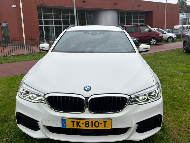 Vehicle Image 38