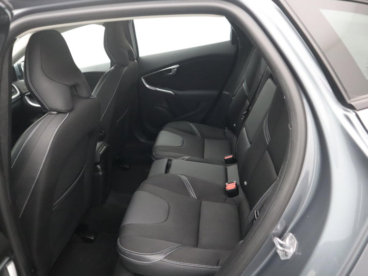 Vehicle Image 39