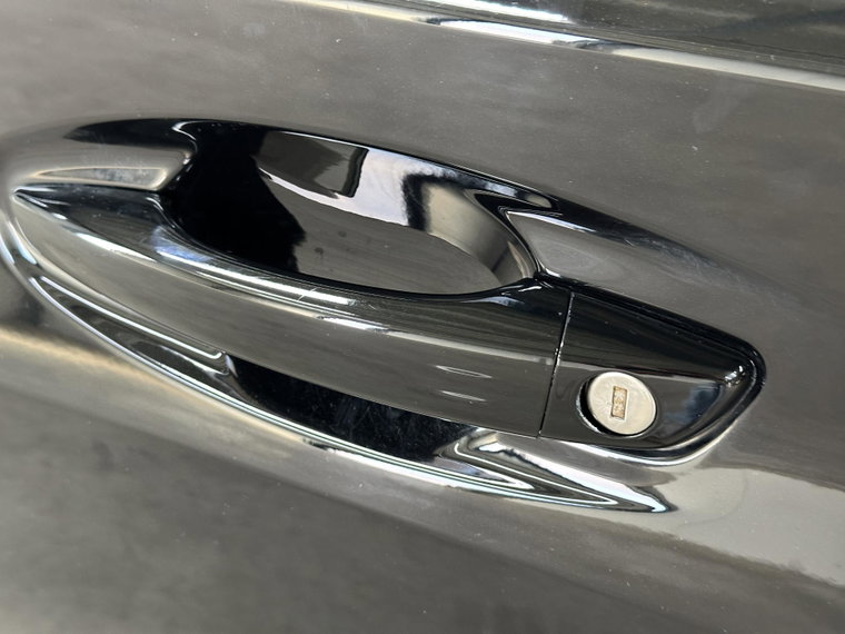 Vehicle Image 40