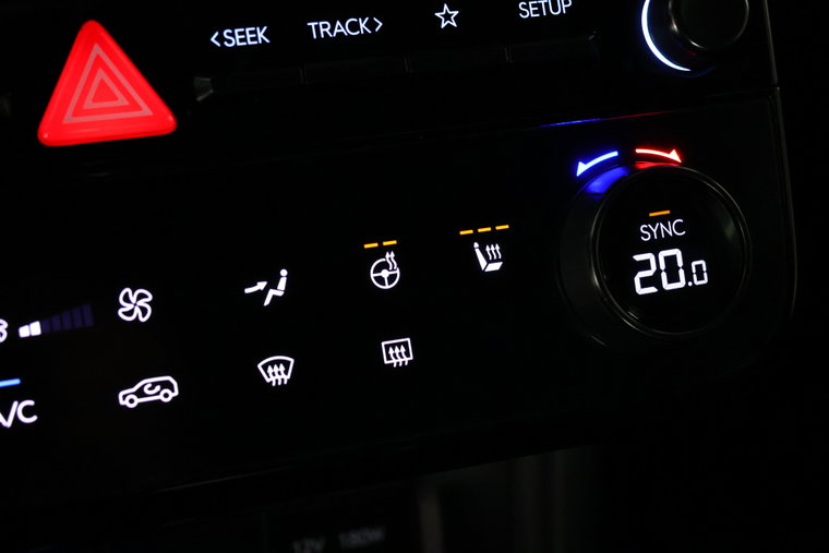 Vehicle Image 30