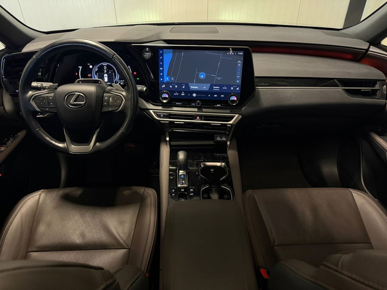 Vehicle Image 11