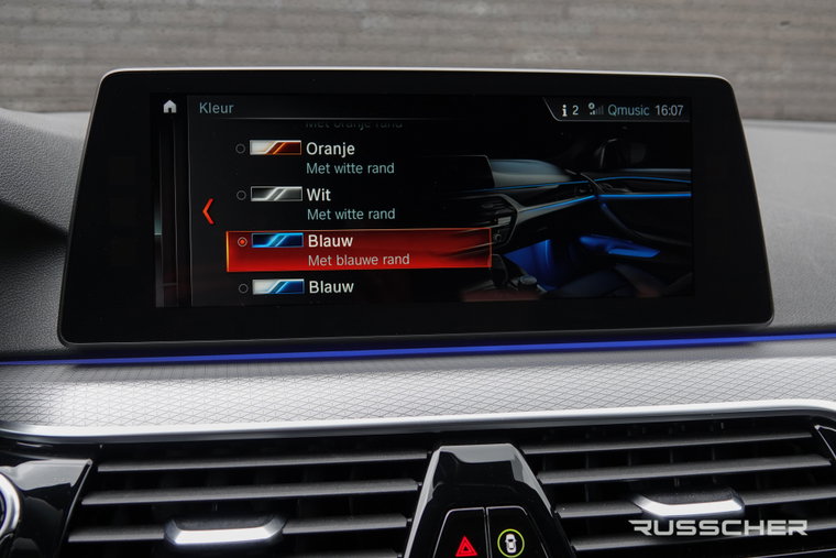 Vehicle Image 38