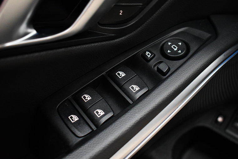 Vehicle Image 60