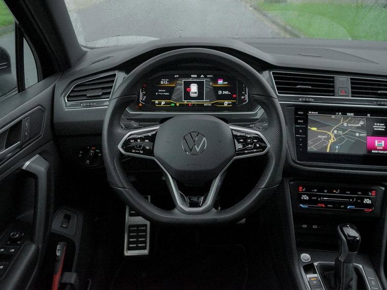 Vehicle Image 24