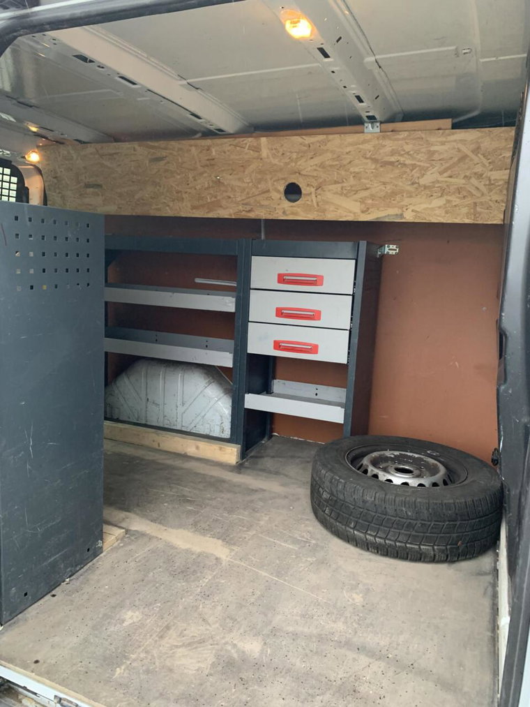 Vehicle Image 15