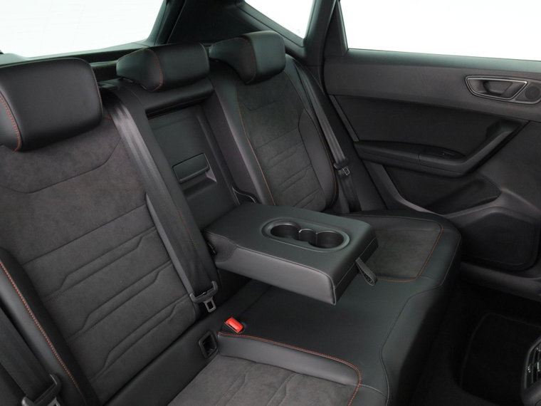 Vehicle Image 38