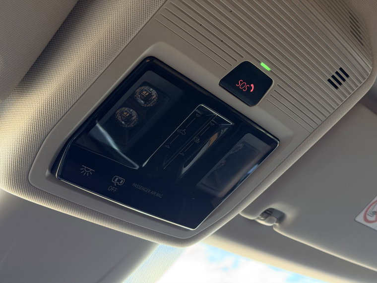 Vehicle Image 24
