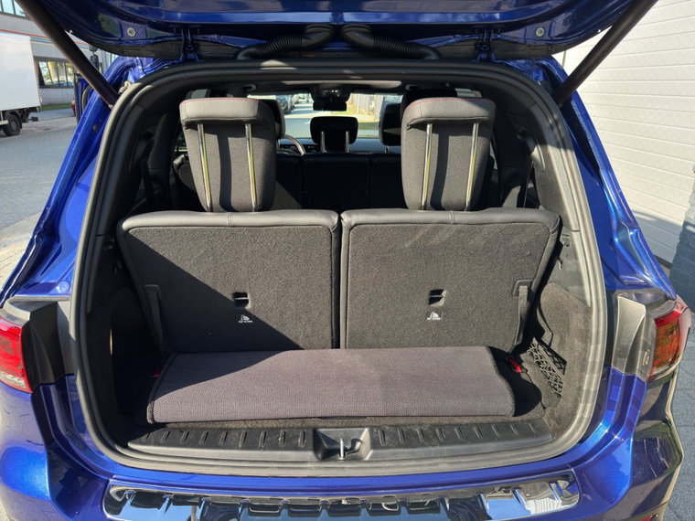 Vehicle Image 17