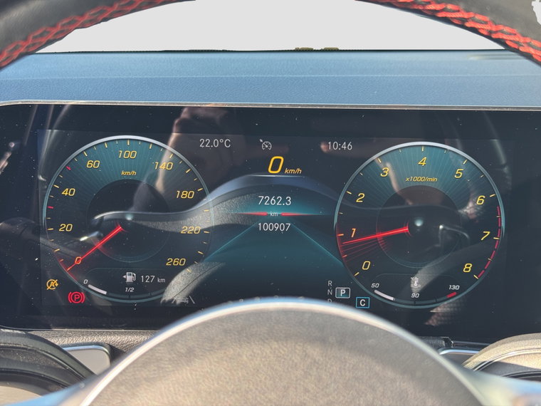 Vehicle Image 24