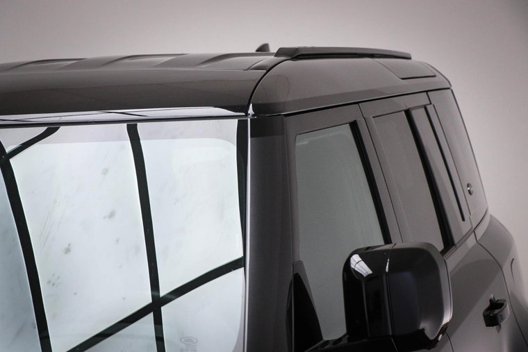 Vehicle Image 21