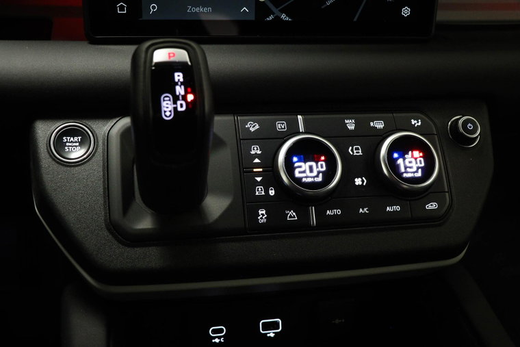 Vehicle Image 45