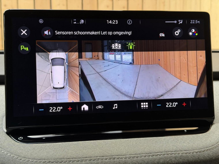 Vehicle Image 36