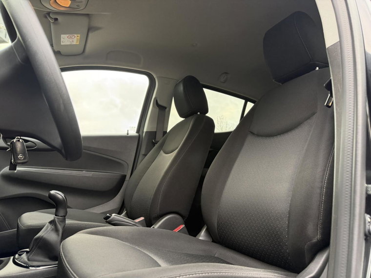 Vehicle Image 31