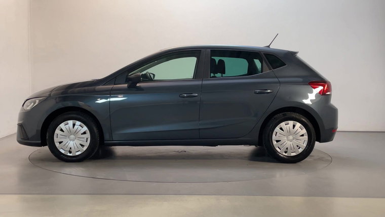 Vehicle Image 14