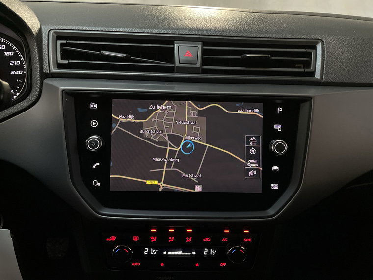 Vehicle Image 7