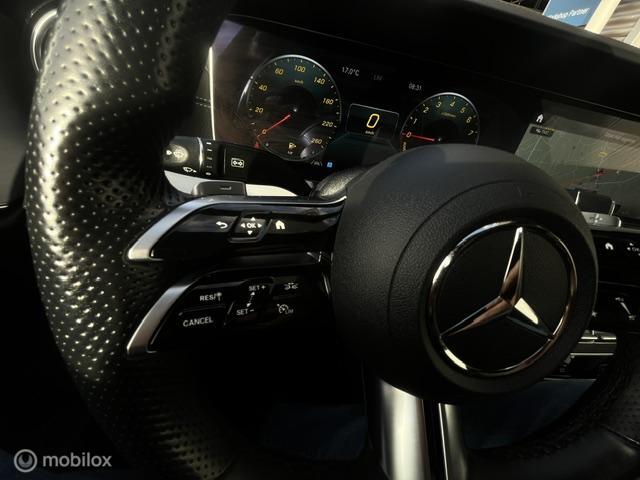Vehicle Image 42