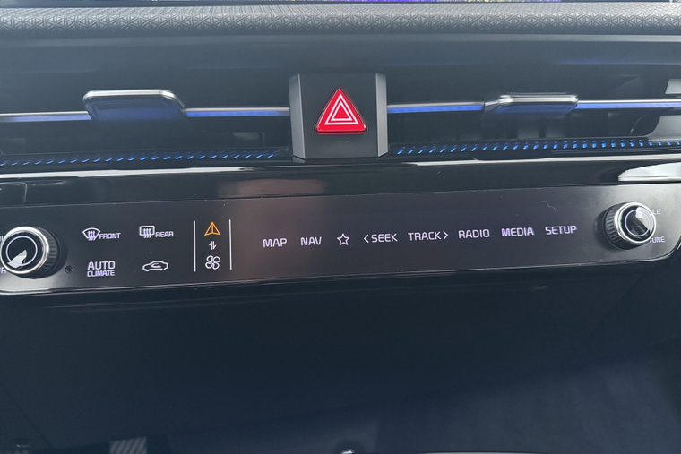 Vehicle Image 39