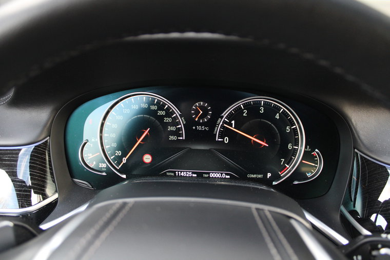 Vehicle Image 38