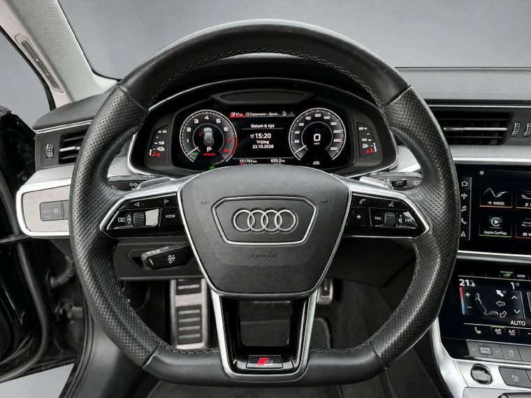 Vehicle Image 18