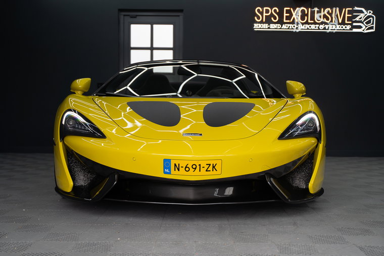Vehicle Image 32
