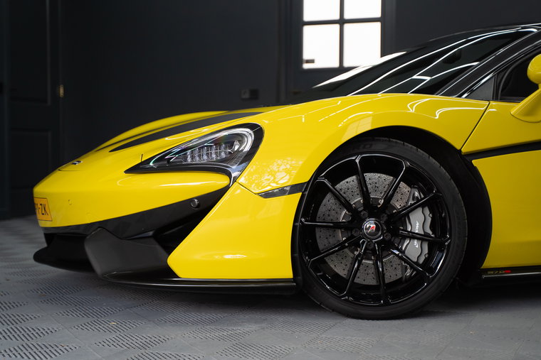Vehicle Image 11