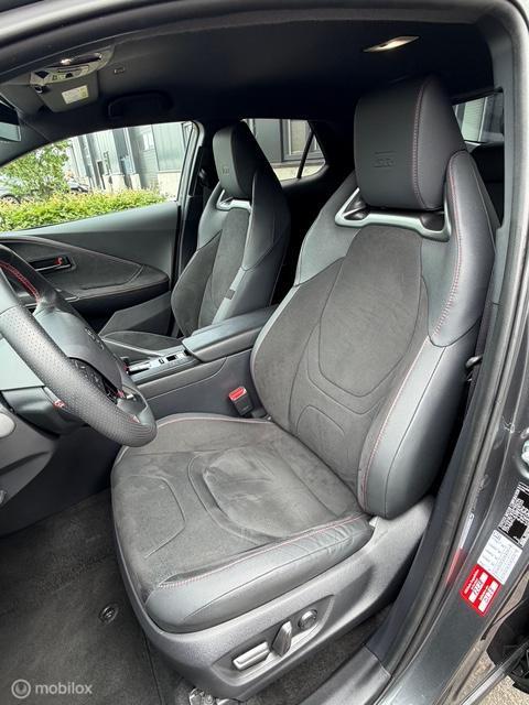 Vehicle Image 17
